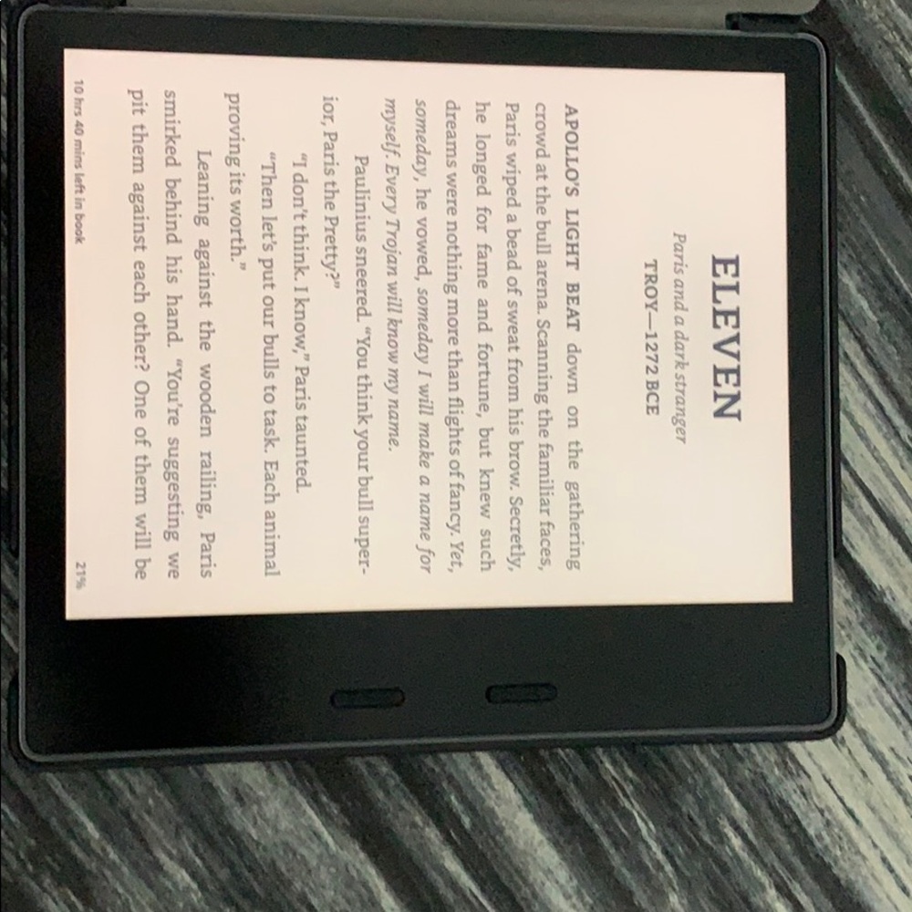 Kindle - Picture 2 of 4